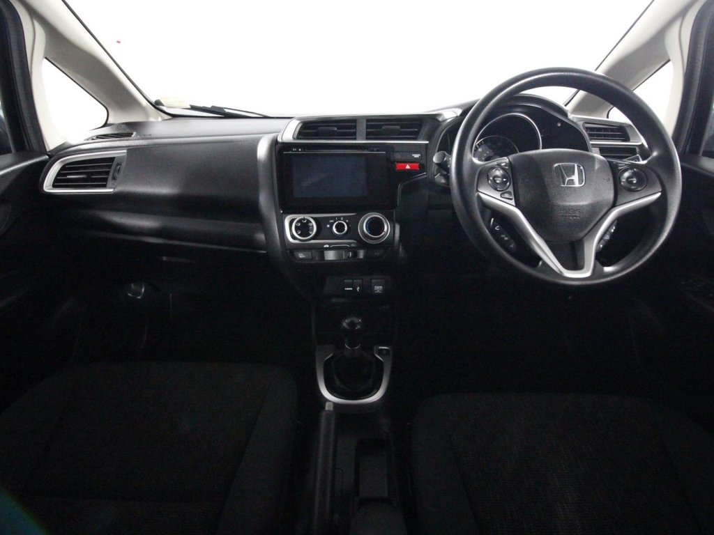 Used Honda Jazz 2017 for sale - 76291386: Photo 13