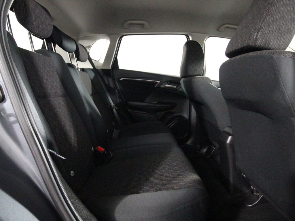 Used Honda Jazz 2017 for sale - 76291386: Photo 16