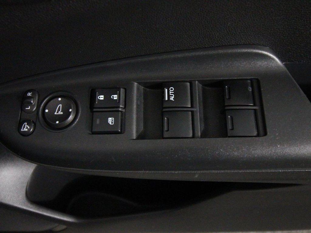 Used Honda Jazz 2017 for sale - 76291386: Photo 17