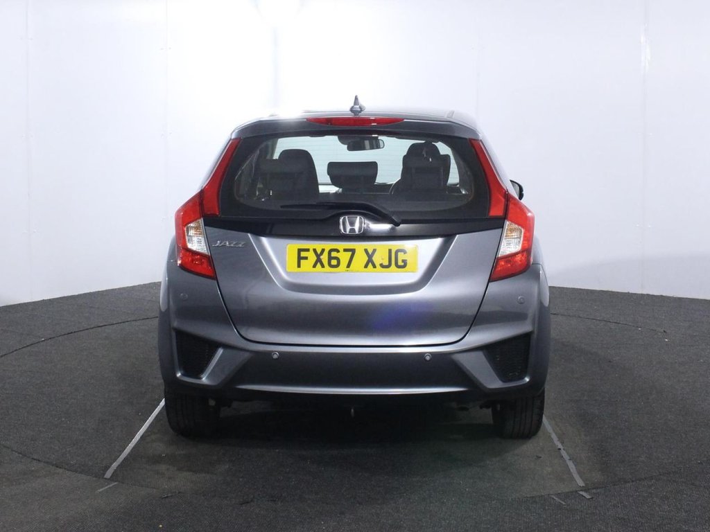 Used Honda Jazz 2017 for sale - 76291386: Photo 6