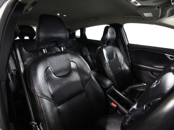 Used Volvo V40 Cross Country 2014 for sale - 75573263: Photo 10