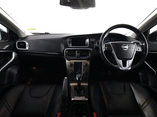 Used Volvo V40 Cross Country 2014 for sale - 75573263: Photo 13