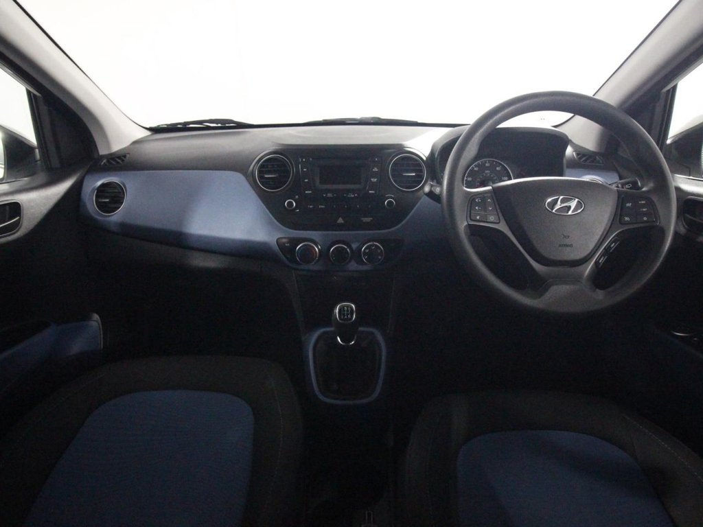 Used Hyundai i10 2014 for sale - 77327712: Photo 13