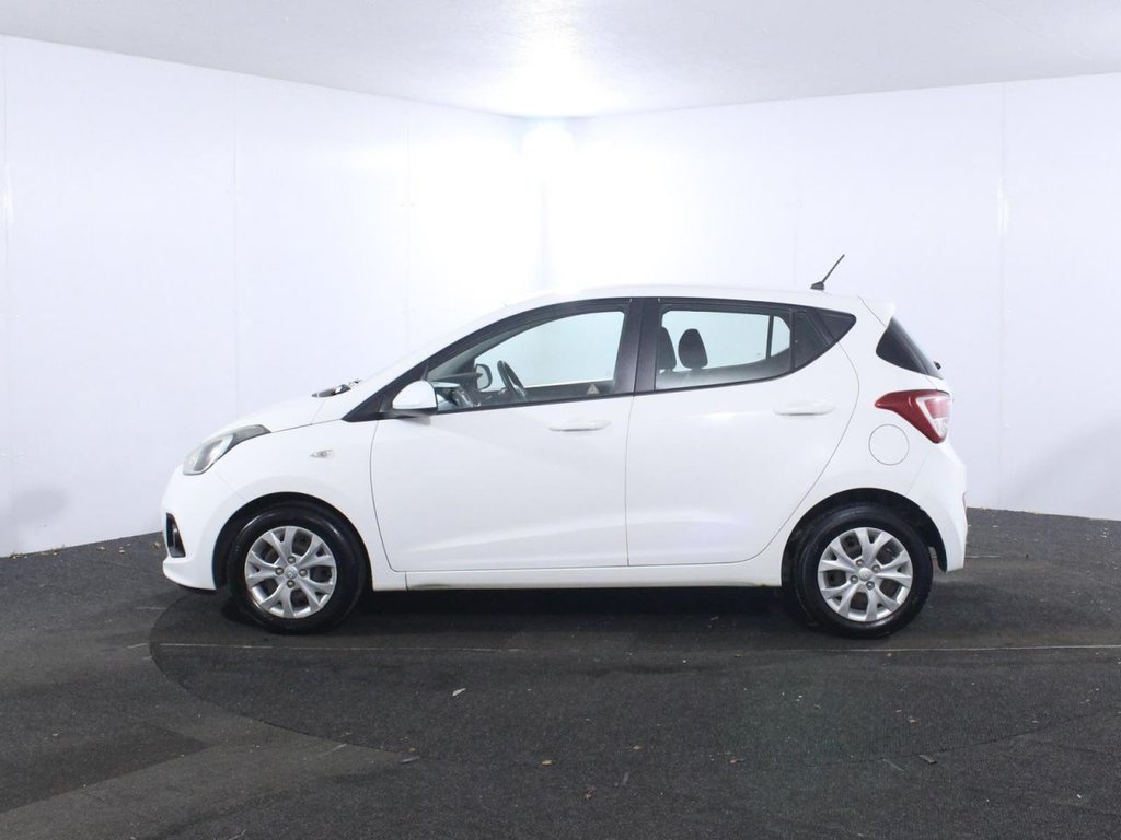 Used Hyundai i10 2014 for sale - 77327712: Photo 4