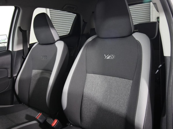 Used Toyota Yaris 2019 for sale - 74391773: Photo 12