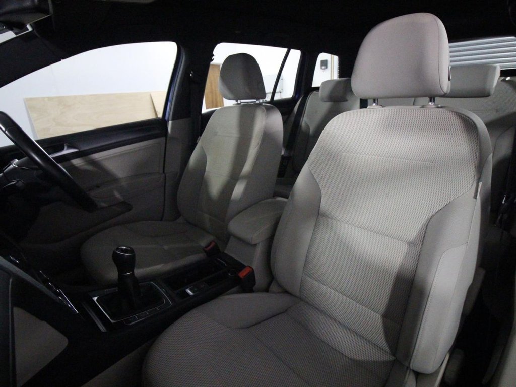 Used Volkswagen Golf 2018 for sale - 77302605: Photo 12