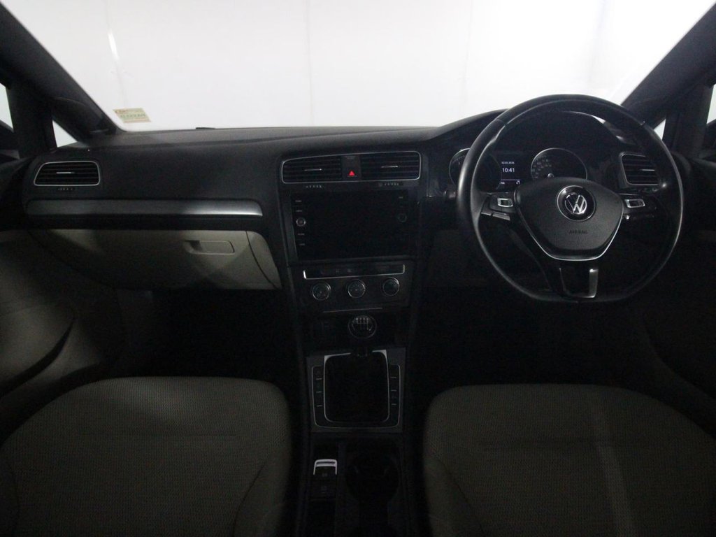 Used Volkswagen Golf 2018 for sale - 77302605: Photo 13