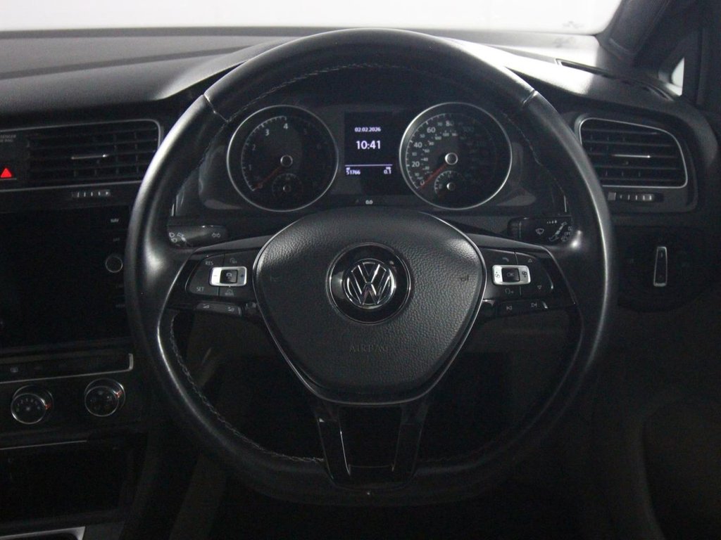 Used Volkswagen Golf 2018 for sale - 77302605: Photo 14
