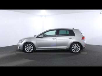 Used Volkswagen Golf 2017 for sale - 74223793: Photo