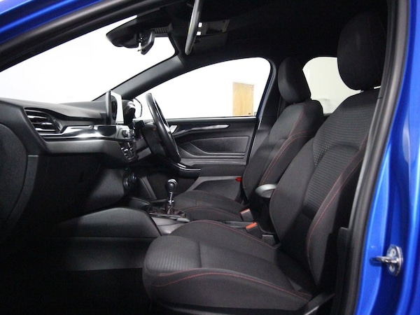 Used Ford Focus 2019 for sale - 75548427: Photo 11