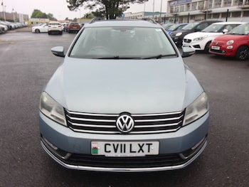 Used Volkswagen Passat 2011 for sale - 78457956: Photo