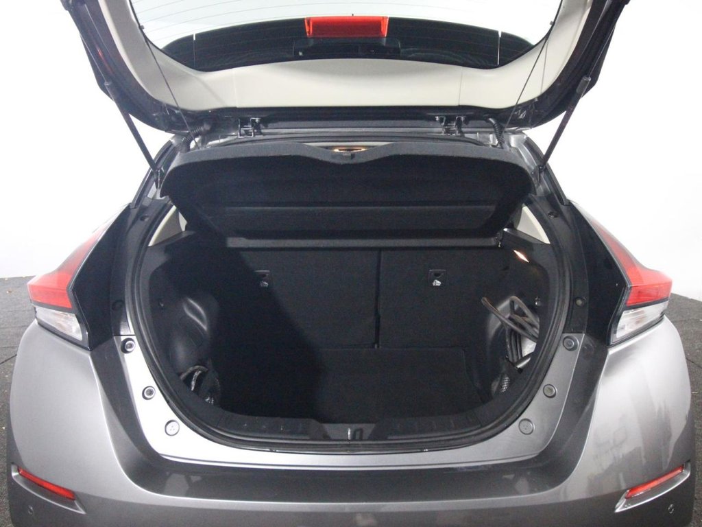 Used Nissan Leaf 2019 for sale - 76883597: Photo 17