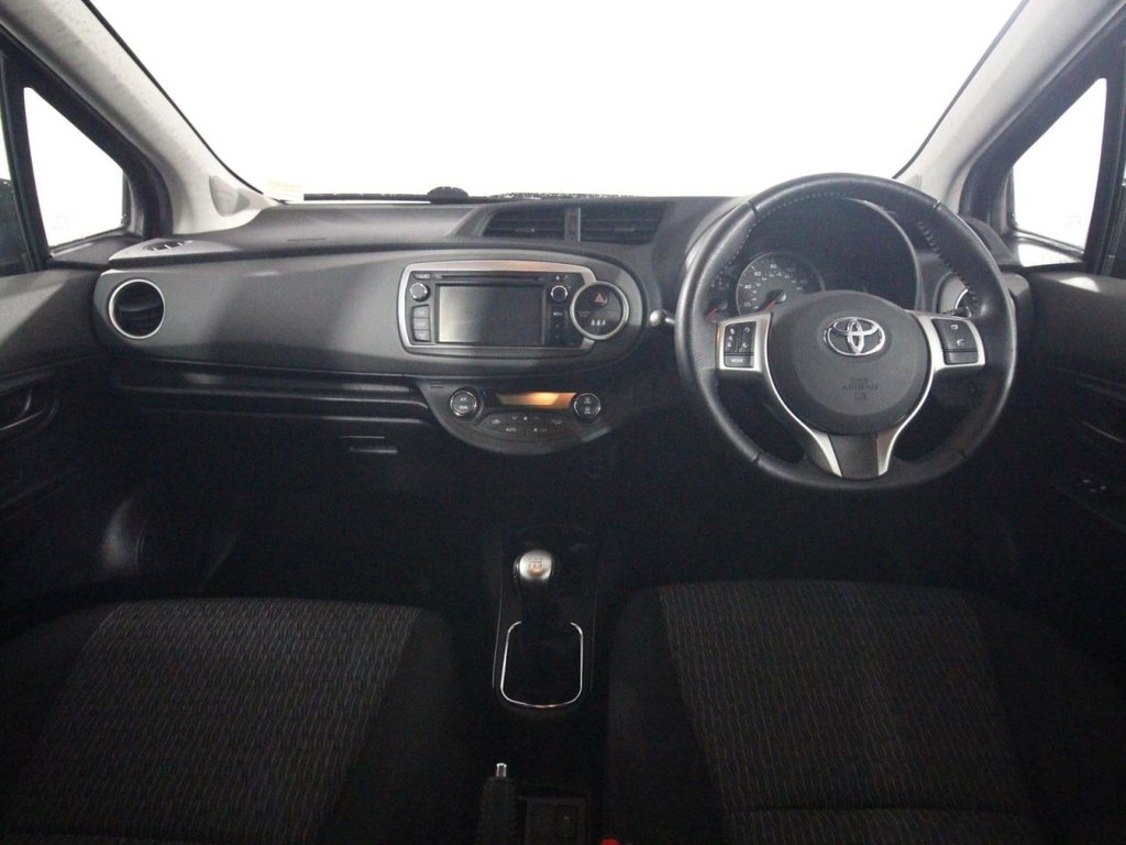 Used Toyota Yaris 2014 for sale - 77525934: Photo 13