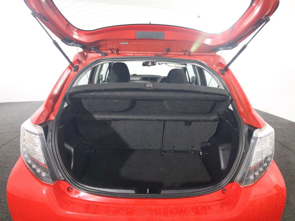 Used Toyota Yaris 2014 for sale - 77525934: Photo 16