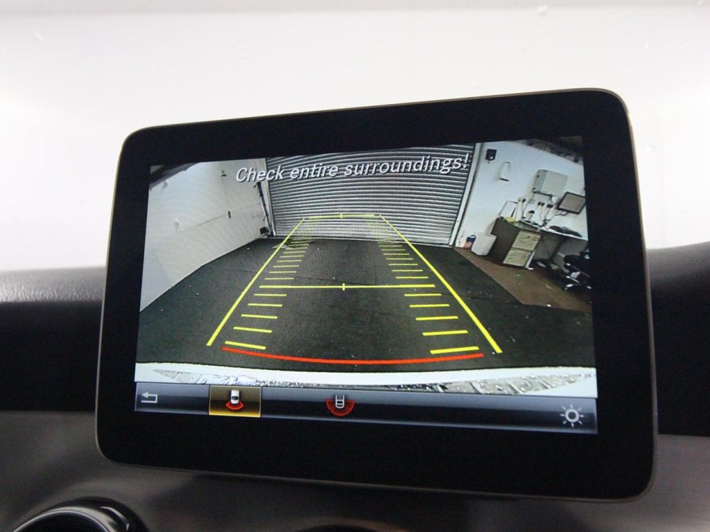 Used Mercedes-Benz GLA 2018 for sale - 76670685: Photo 18