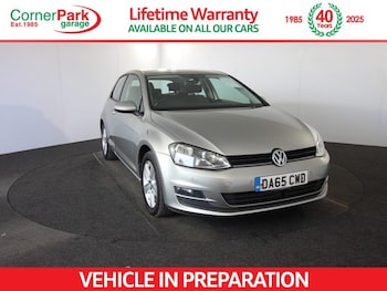 Volkswagen - Golf