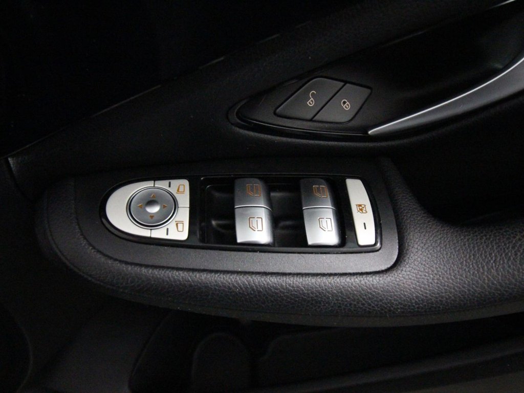 Used Mercedes-Benz C Class 2015 for sale - 76297220: Photo 16