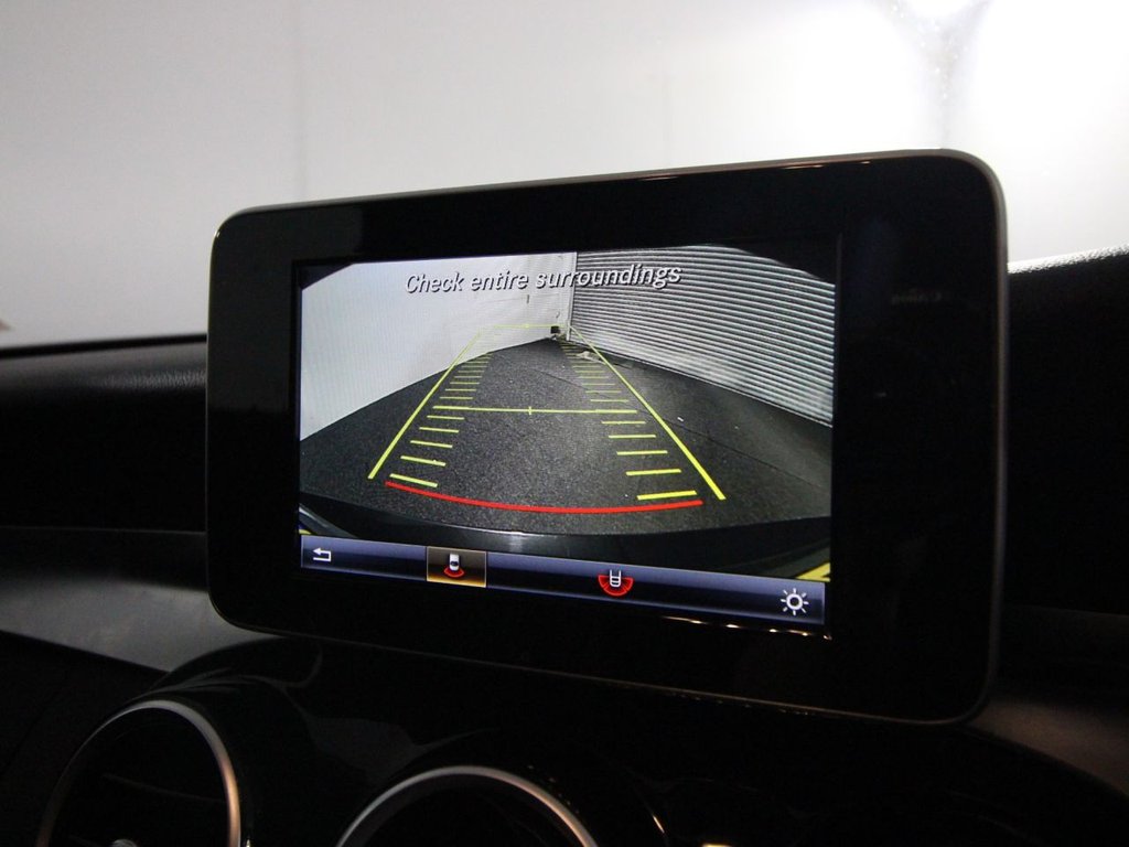 Used Mercedes-Benz C Class 2015 for sale - 76297220: Photo 19