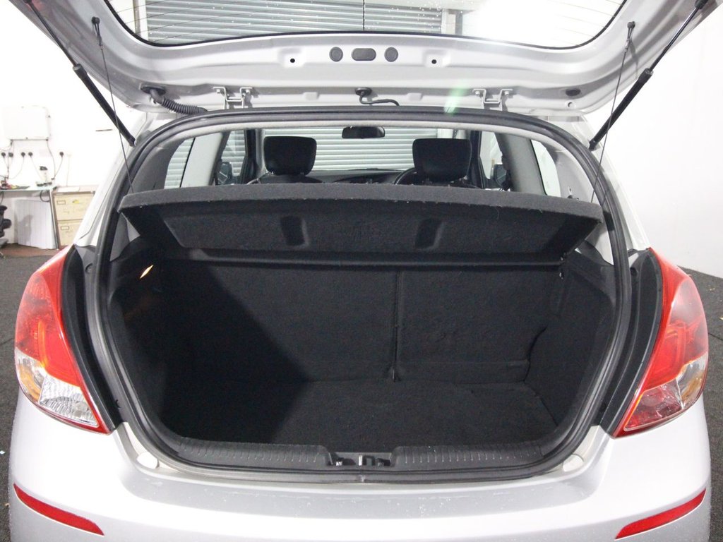 Used Hyundai i20 2014 for sale - 76292015: Photo 17