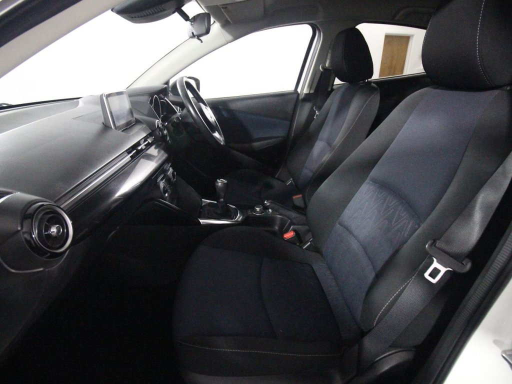 Used Mazda Mazda2 2016 for sale - 77463874: Photo 11