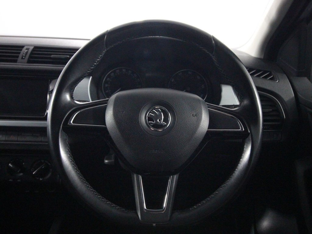 Used Skoda Fabia 2015 for sale - 76039099: Photo 14