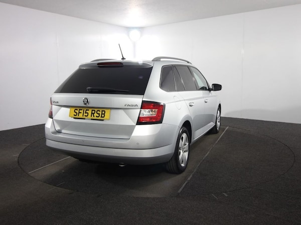 Used Skoda Fabia 2015 for sale - 76039099: Photo 7