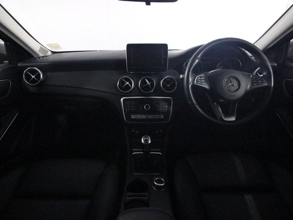 Used Mercedes-Benz GLA 2018 for sale - 76417777: Photo 13