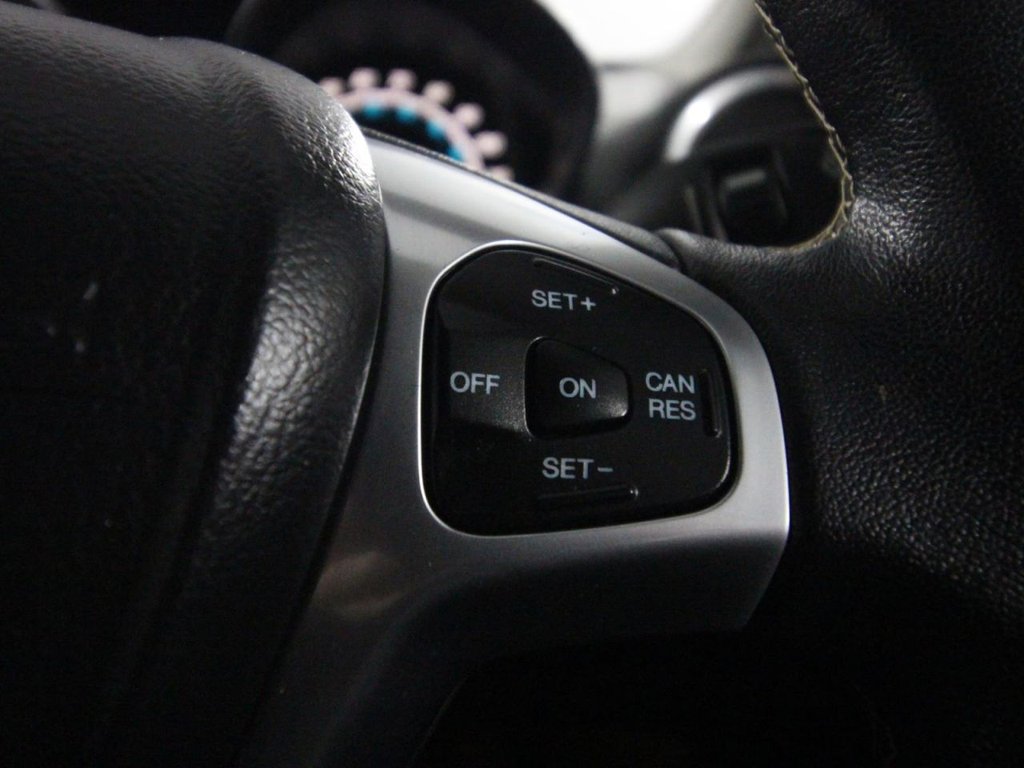 Used Ford Fiesta 2015 for sale - 77805905: Photo 15