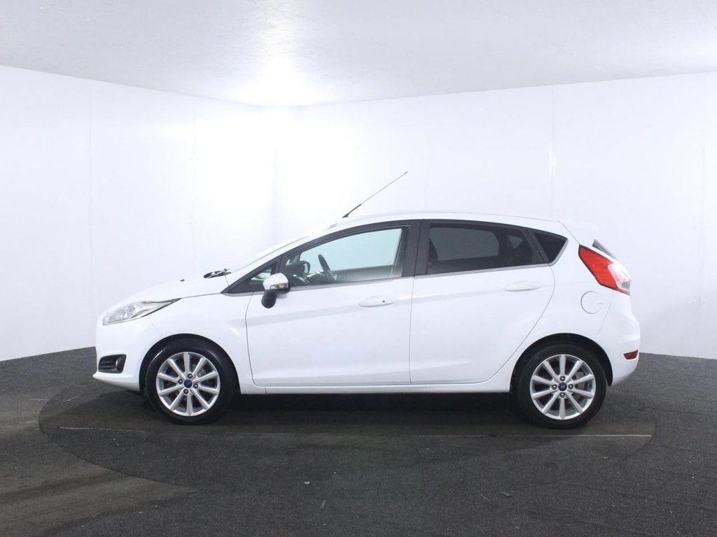 Used Ford Fiesta 2015 for sale - 77805905: Photo 4