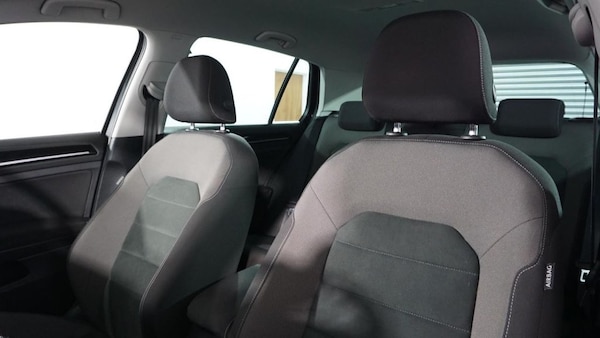 Used Volkswagen Golf 2019 for sale - 74169793: Photo 12
