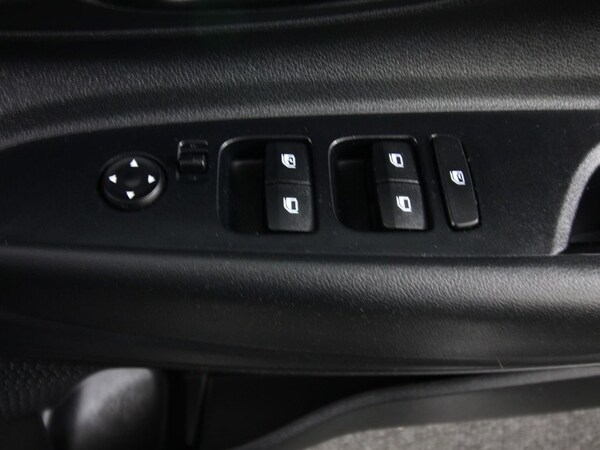 Used Hyundai i20 2022 for sale - 74885158: Photo 17