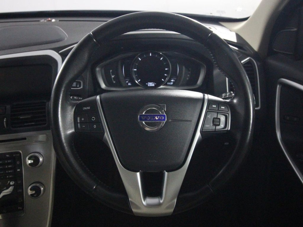 Used Volvo XC60 2017 for sale - 76670649: Photo 14