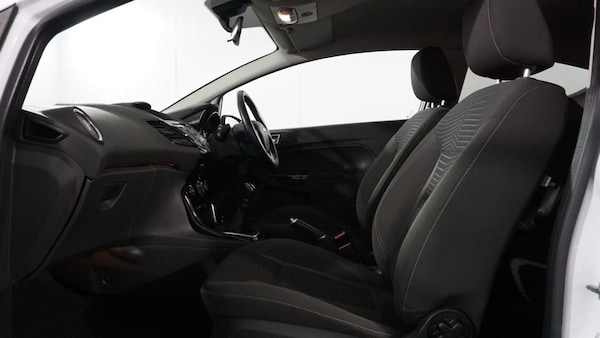 Used Ford Fiesta 2016 for sale - 73807365: Photo 11