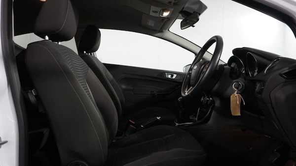 Used Ford Fiesta 2016 for sale - 73807365: Photo 9