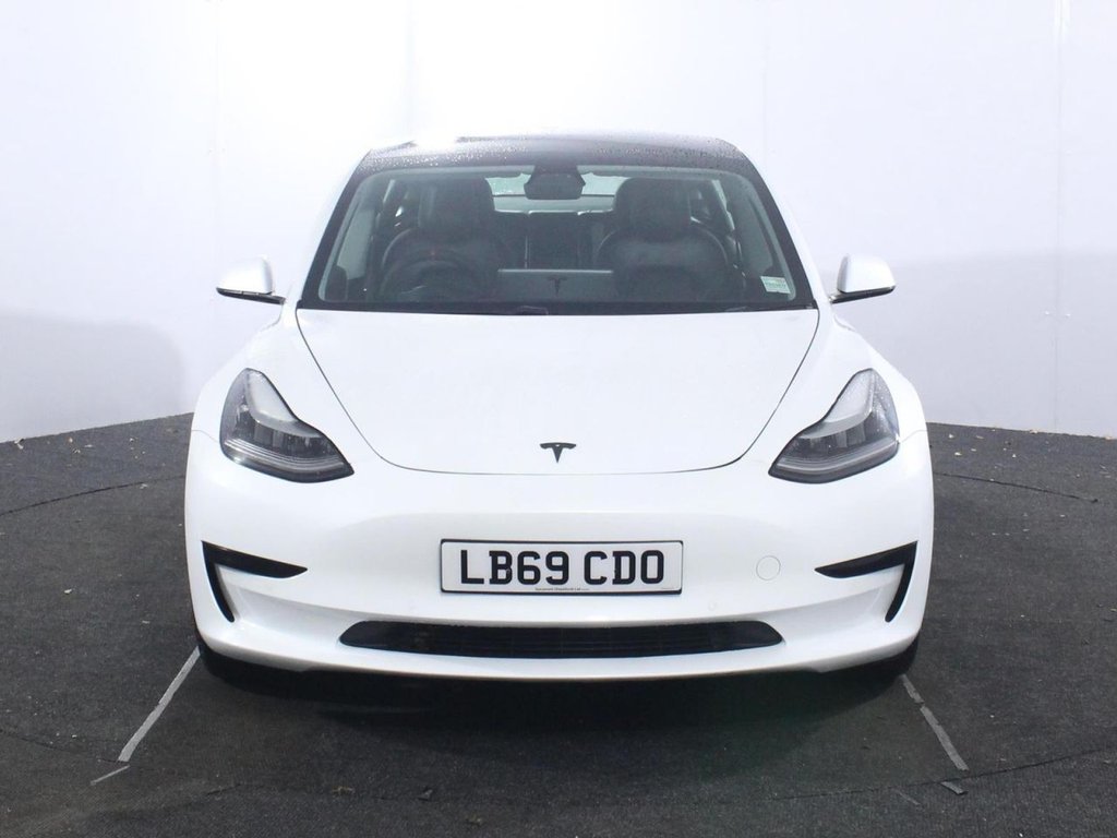 Used Tesla Model 3 2019 for sale - 77250240: Photo 2