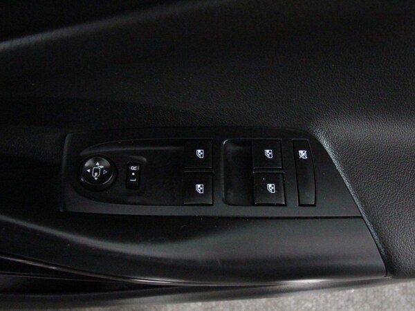 Used Vauxhall Astra 2016 for sale - 75432833: Photo 18