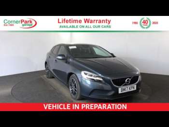 2017 (17) - 2.0 D2 Momentum Nav Plus Hatchback 5dr Diesel Manual Euro 6 (s/s) (120 ps)