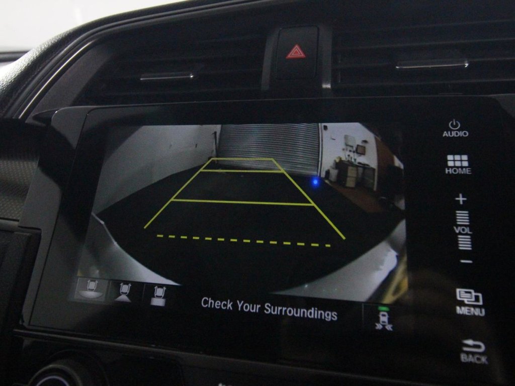 Used Honda Civic 2018 for sale - 76670549: Photo 20