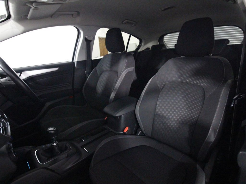 Used Ford Focus 2018 for sale - 76867692: Photo 12