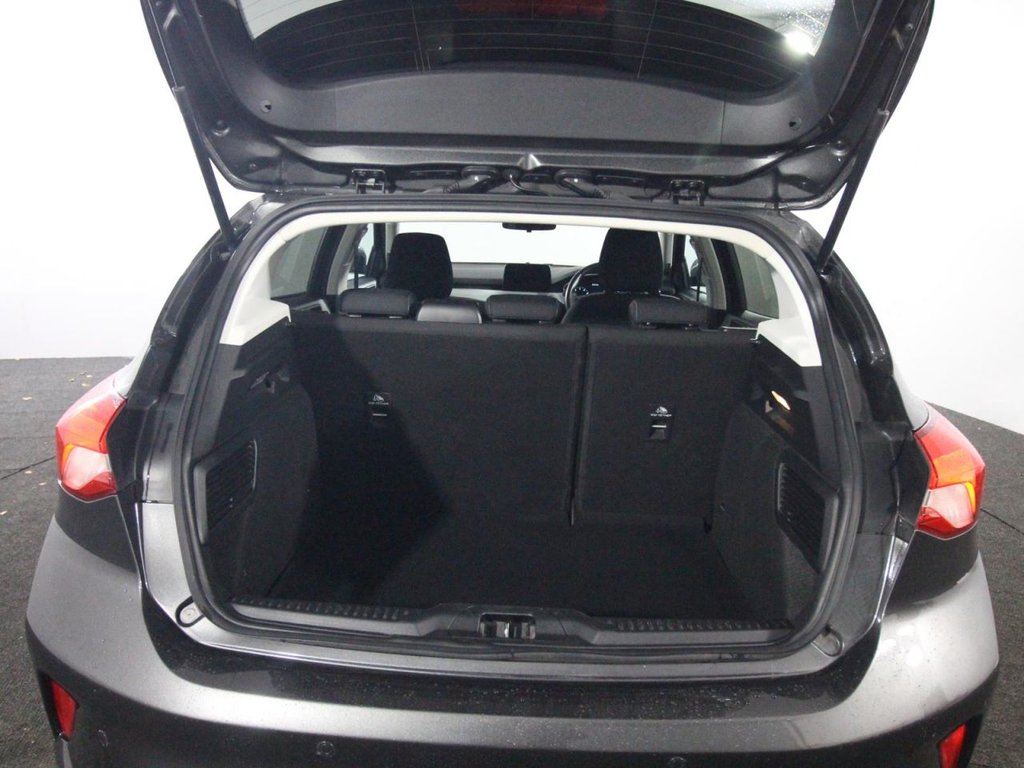 Used Ford Focus 2018 for sale - 76867692: Photo 17