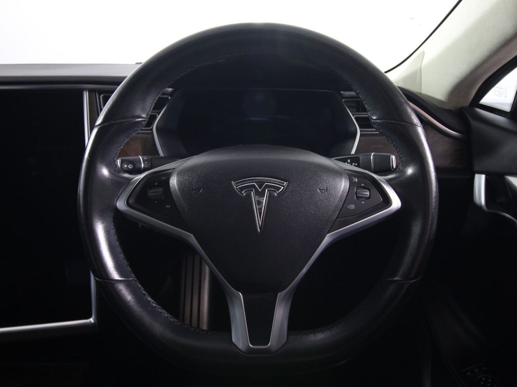 Used Tesla Model S 2018 for sale - 76481524: Photo 14