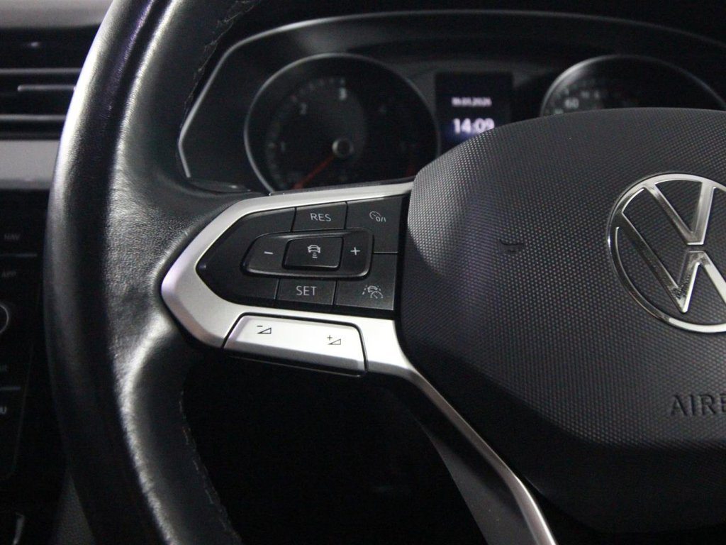 Used Volkswagen Passat 2021 for sale - 76867695: Photo 15