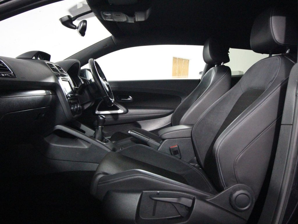 Used Volkswagen Scirocco 2016 for sale - 76297181: Photo 11