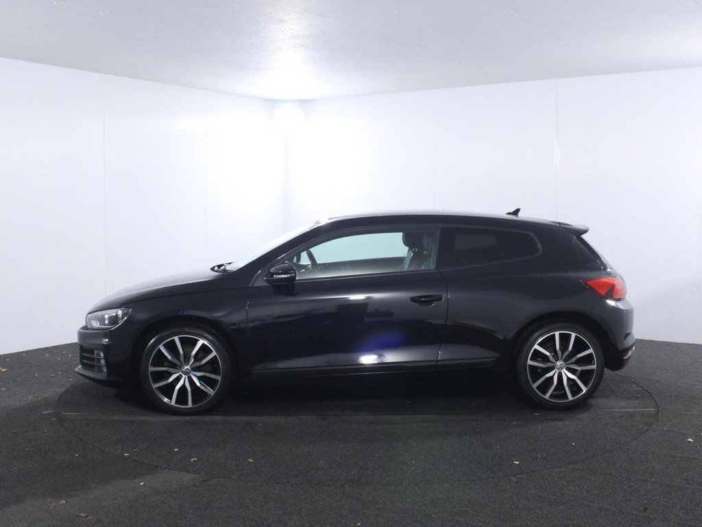 Used Volkswagen Scirocco 2016 for sale - 76297181: Photo 4