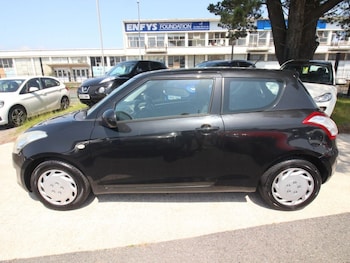 Used Suzuki Swift 2012 for sale - 78996292: Photo