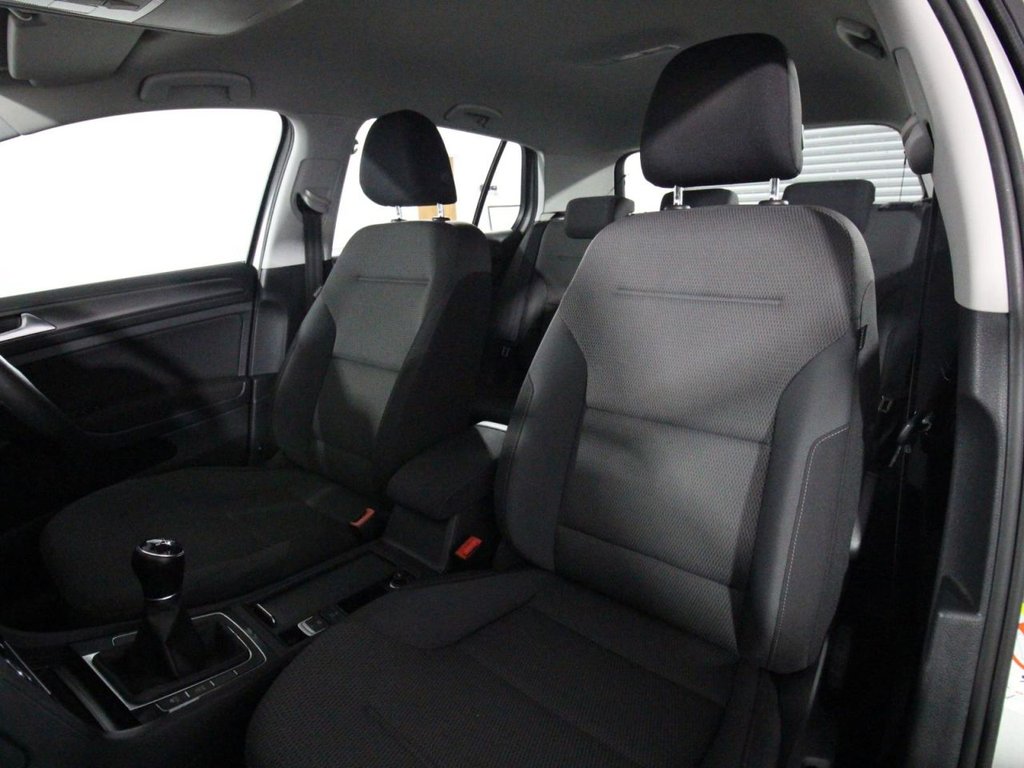 Used Volkswagen Golf 2017 for sale - 76356540: Photo 12