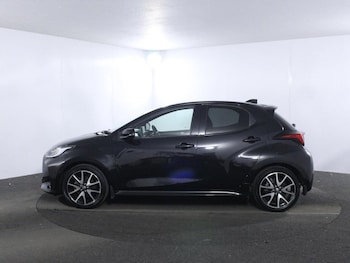 Used Toyota Yaris 2021 for sale - 79103348: Photo