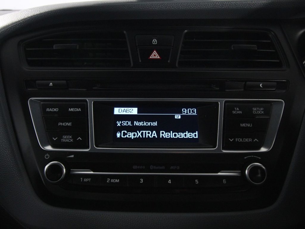 Used Hyundai i20 2017 for sale - 75515500: Photo 14