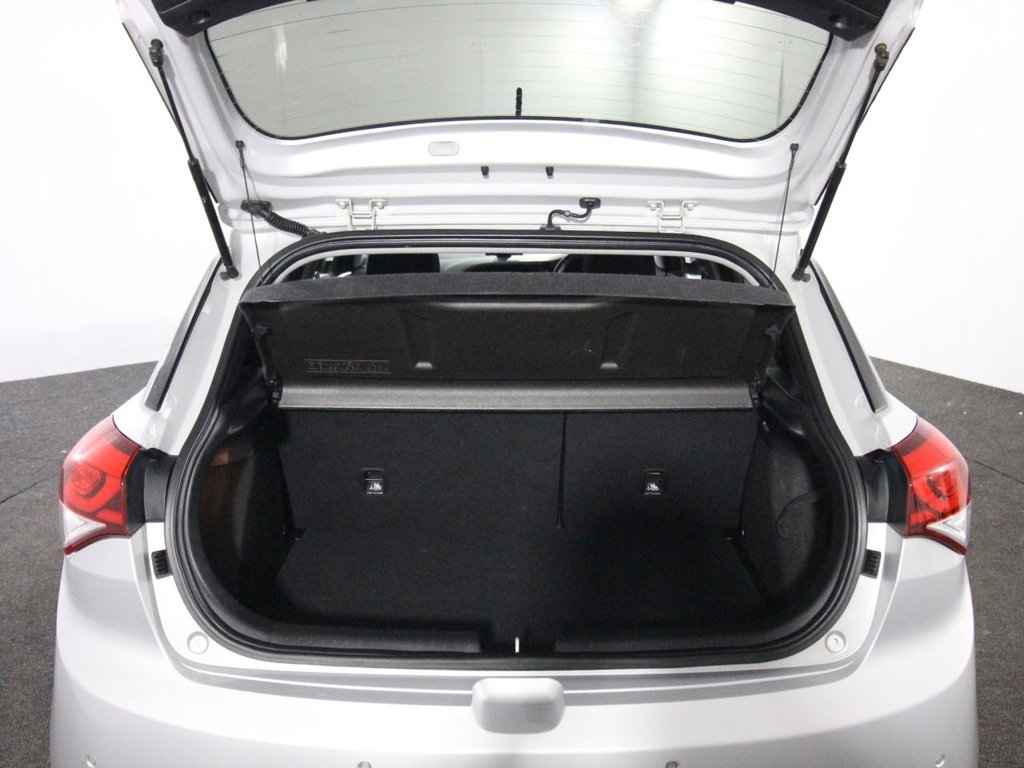 Used Hyundai i20 2017 for sale - 75515500: Photo 20