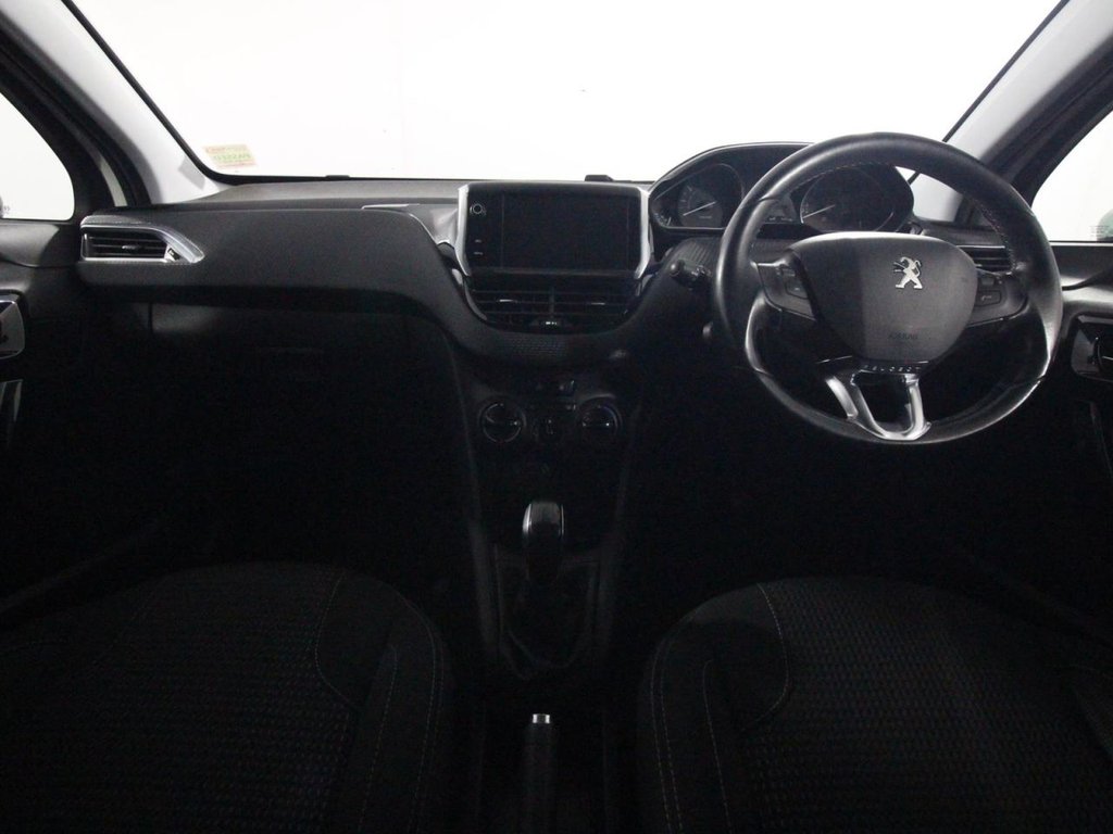 Used Peugeot 208 2016 for sale - 76767997: Photo 13
